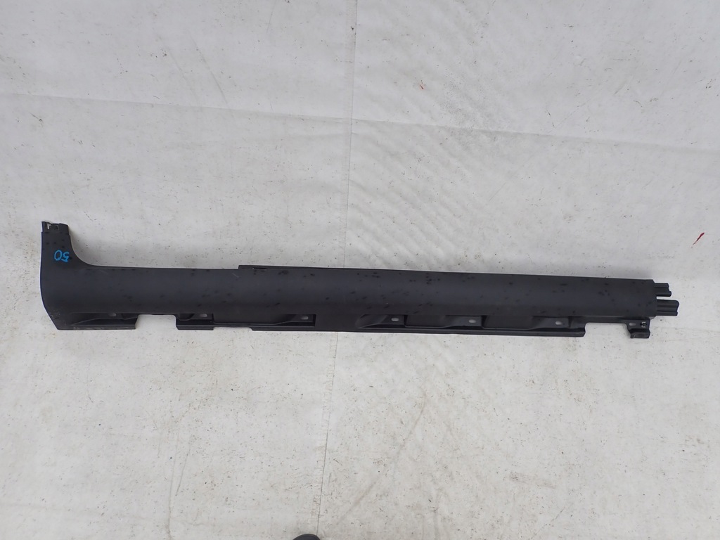 фото №1, Volvo c30 lift 09-12 порог правый молдинг порог