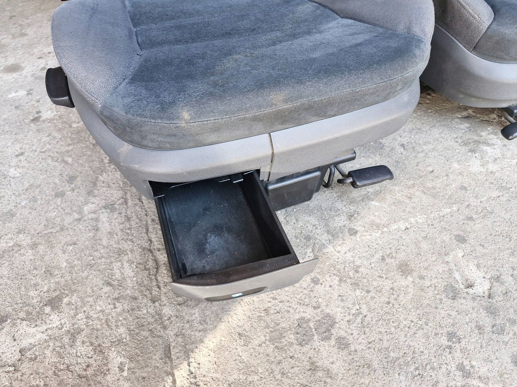 фото №6, Audi a3 s3 8l 1997 кожа алькантара сиденья / заднее сиденье / комплект