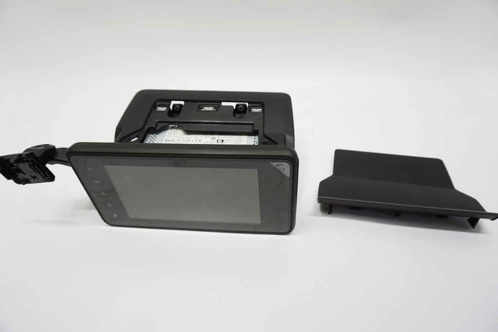 фото №1, Радио навигация dacia sandero iii 281150810r