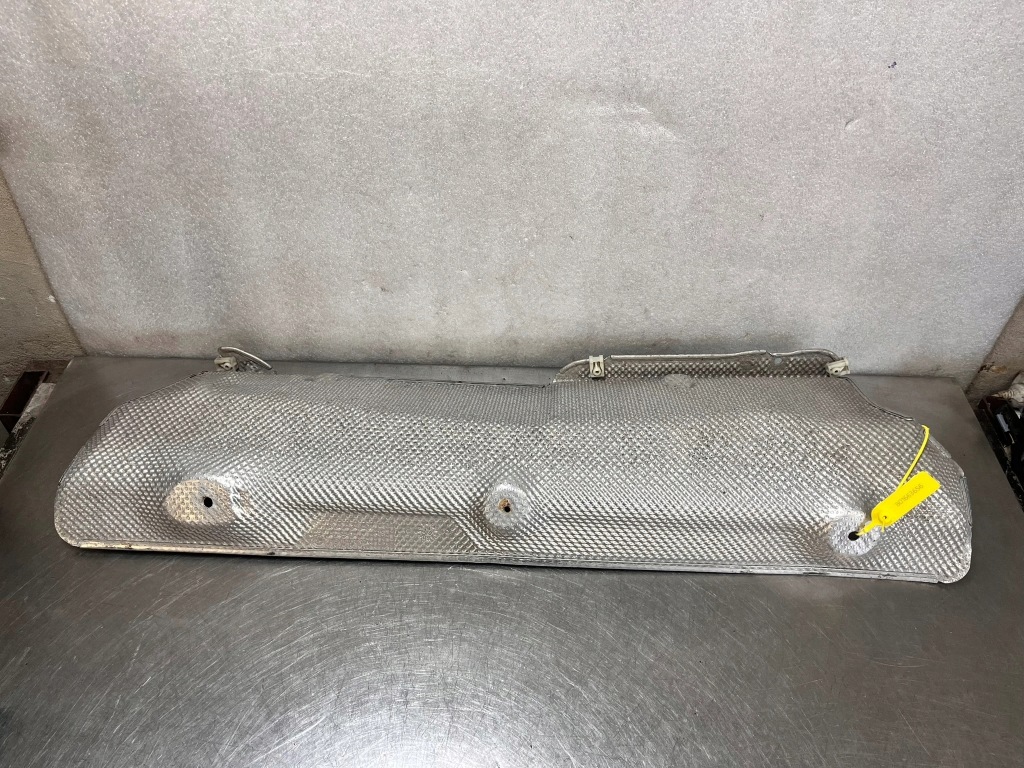 фото №1, Защита тепловая выхлоп bmw 5 g30 g31 7340836