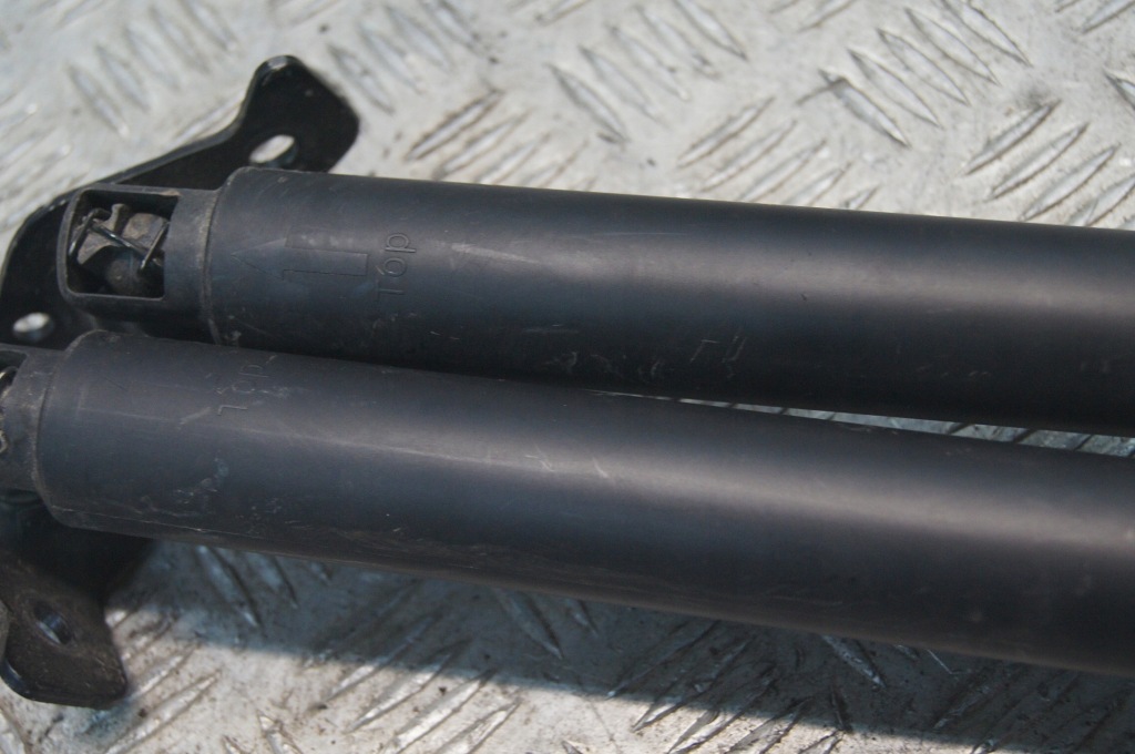 фото №7, Mercedes w166 ml350 привод крышки электрический