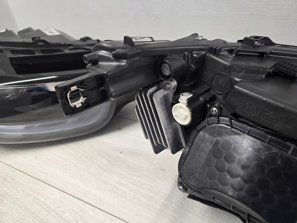 фото №10, Лампа ліва права bmw i3 lci led комплектна