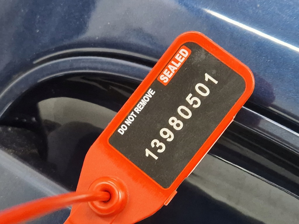 фото №10, Двері ліва задні bmw e61 a76/5 tiefseeblau