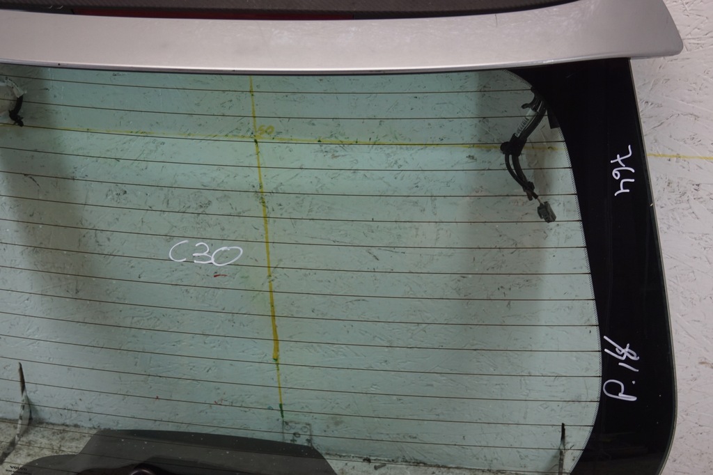 фото №7, Скло кришка багажника багажника задня volvo c30 спойлер