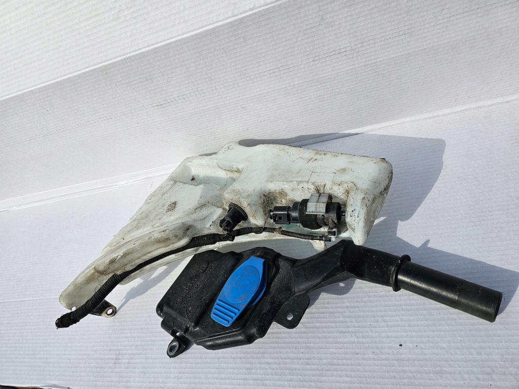 фото №1, A4 8k a5 8t бачок омывателя 8t0955453b