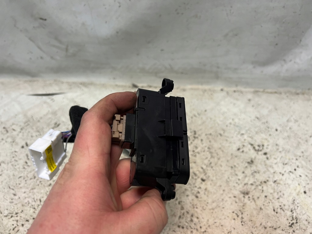 фото №3, Kia sportage v 21- панель drive mode авто удержание