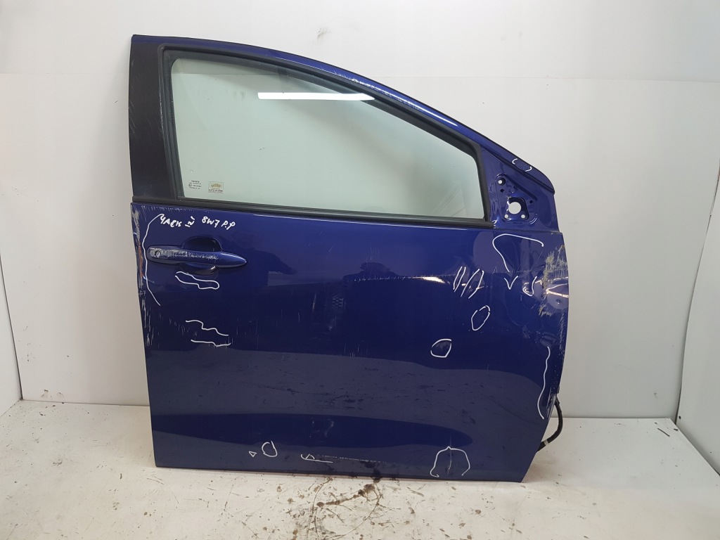 фото №1, Toyota yaris iv p21 двері правий перед