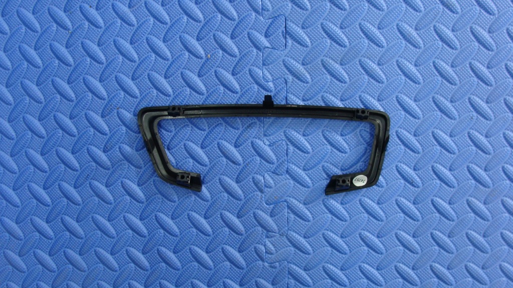 фото №2, Рамка левая противотуманной фары toyota hilux viii 52126yp090