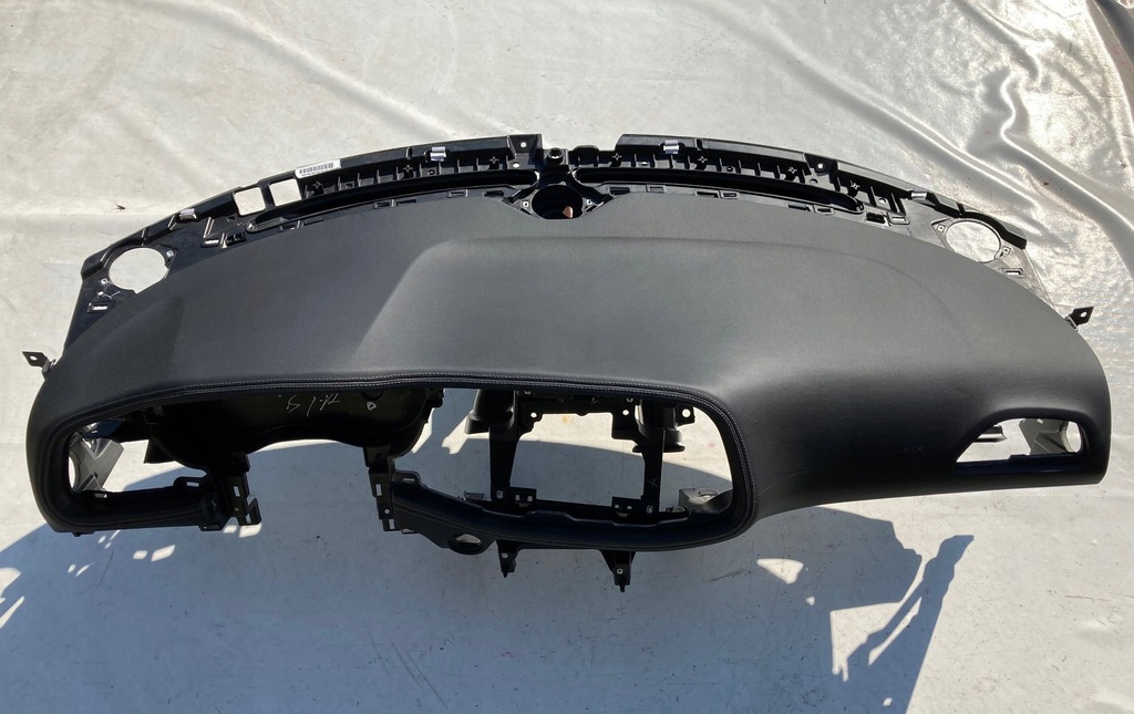 фото №6, Dodge challenger панель приладів консоль панель приладів подушки безпеки повітряні подушка безпеки ремені шкіра