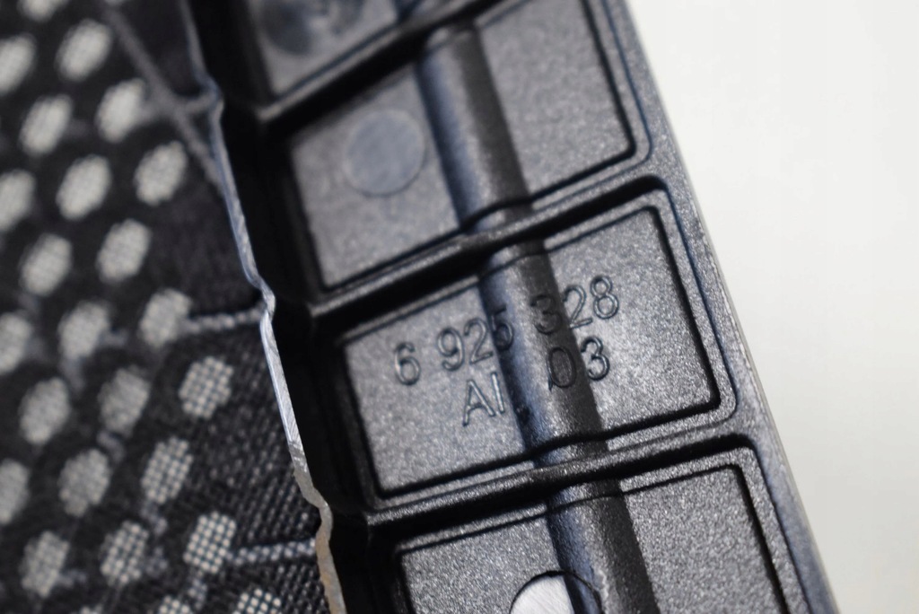 фото №5, Bmw 1 e81 e87 2008 накладка центрального динаміка панелі приладової панелі