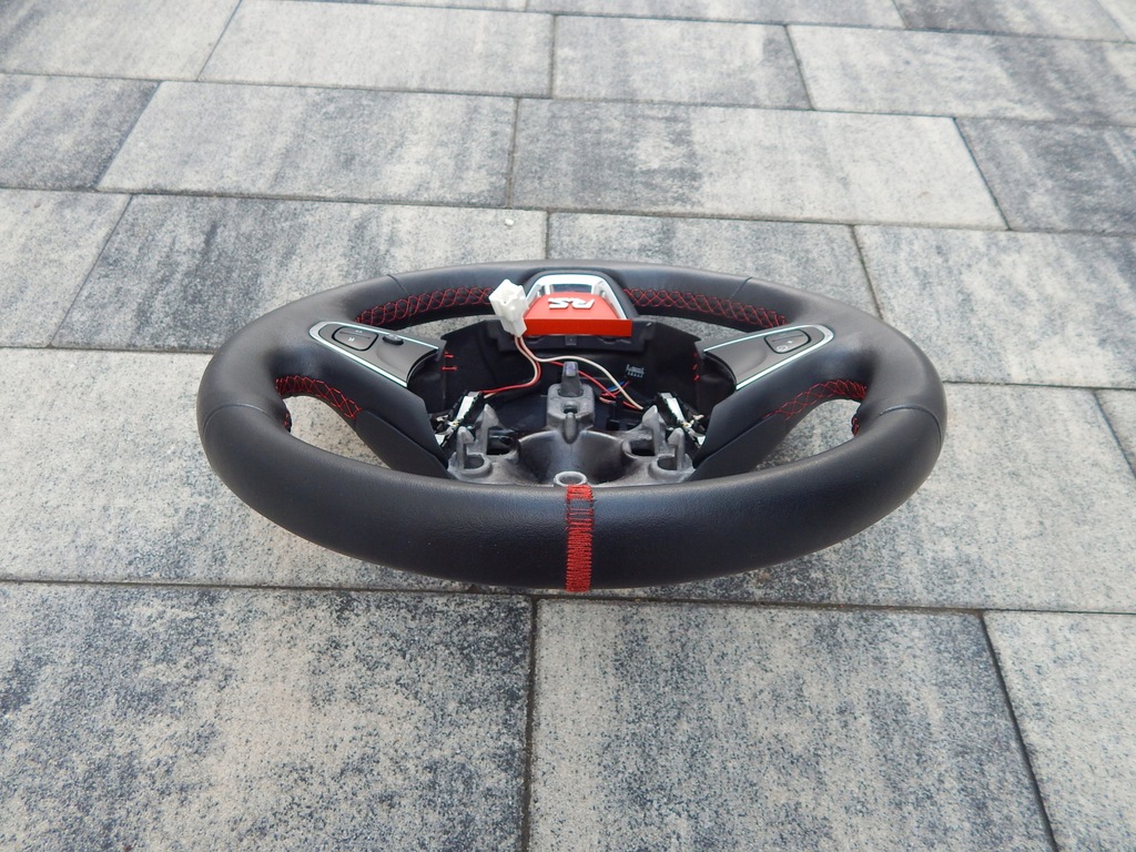 фото №7, Renault clio iv rs - воздуховод кожа oryg