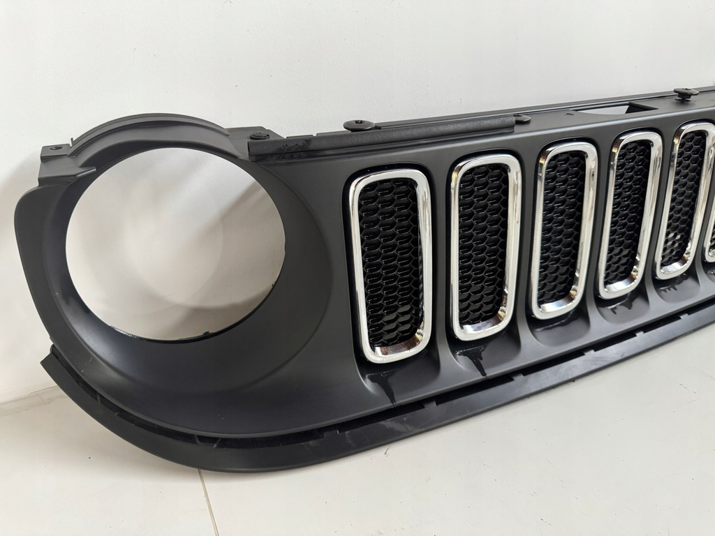 фото №2, Jeep renegade решётка радиатора решётка радиатора оригинальный новый