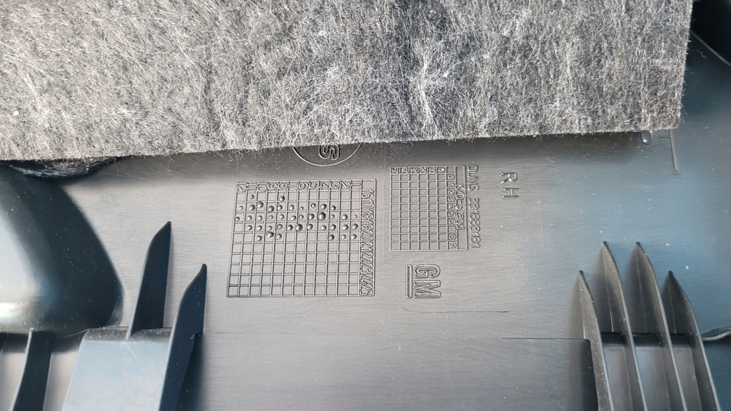 фото №12, Opel insignia b gsi 21r захист обшивка багажника права 13487519 kombi