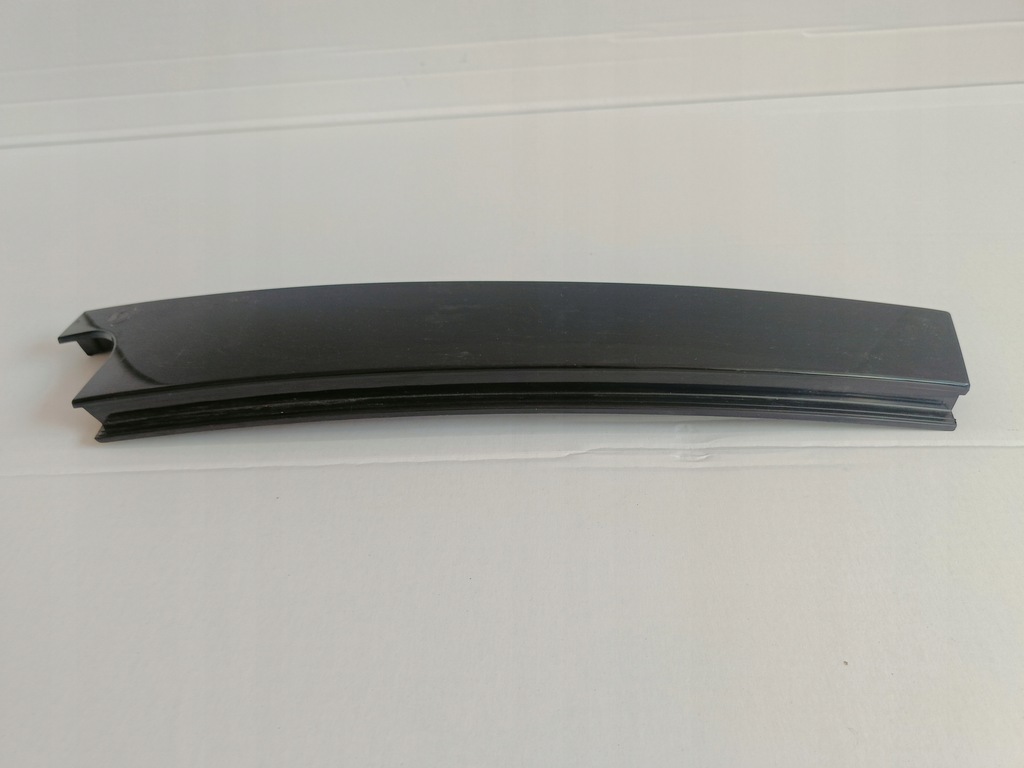 фото №6, Молдинг дверь защита стойка задняя правый 5g6839902b vw golf vii