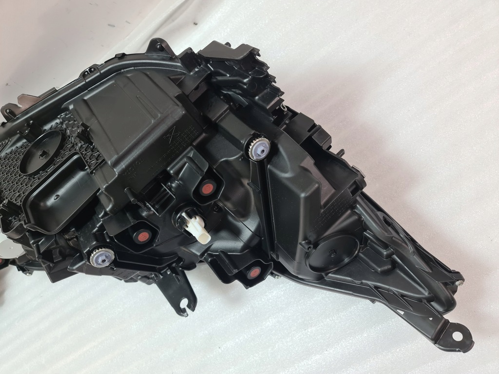 фото №15, Toyota bz4x full led лампа ліва права перед