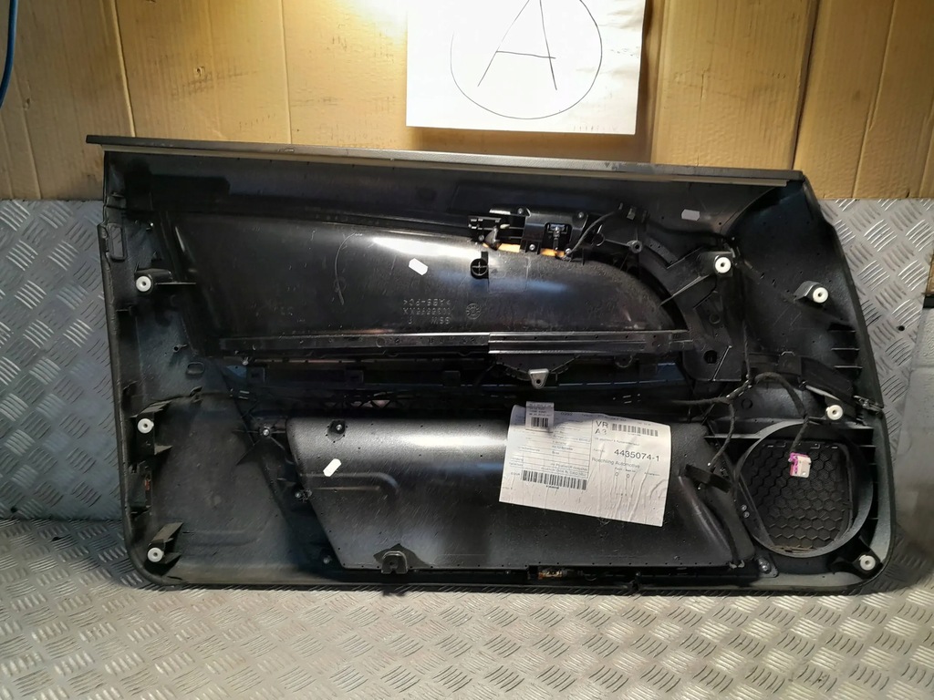 фото №11, Audi a3 8p обшивка двері пасажира правий 8p3867106t