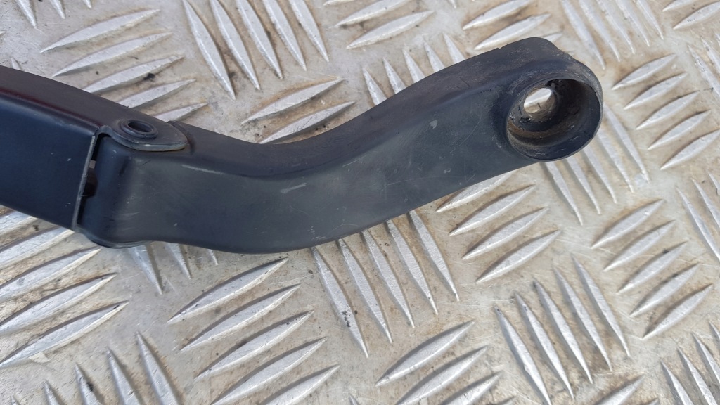 Купить Mercedes w245 рычаг дворники левая правое