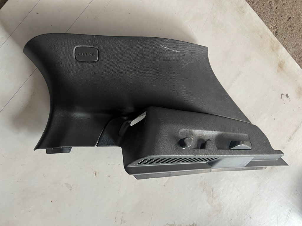 фото №1, Mercedes gla lift 17-19 w156 x156 защита стойка c правая задняя задняя