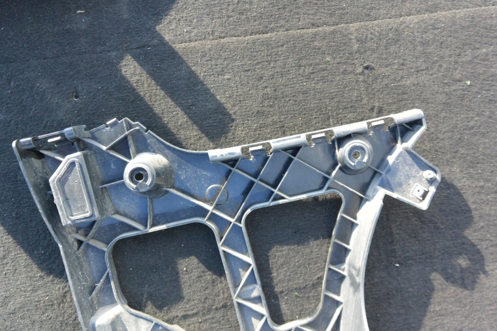 фото №11, Направляющая кронштейн бампера задняя правый левый bmw x5 e70 lift