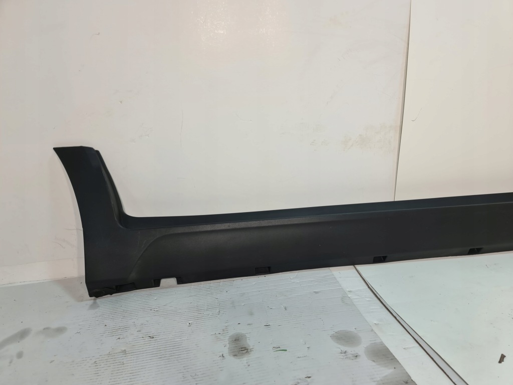 Opel crossland x накладка накладка поріг права поріг правий 13482064 Доставка