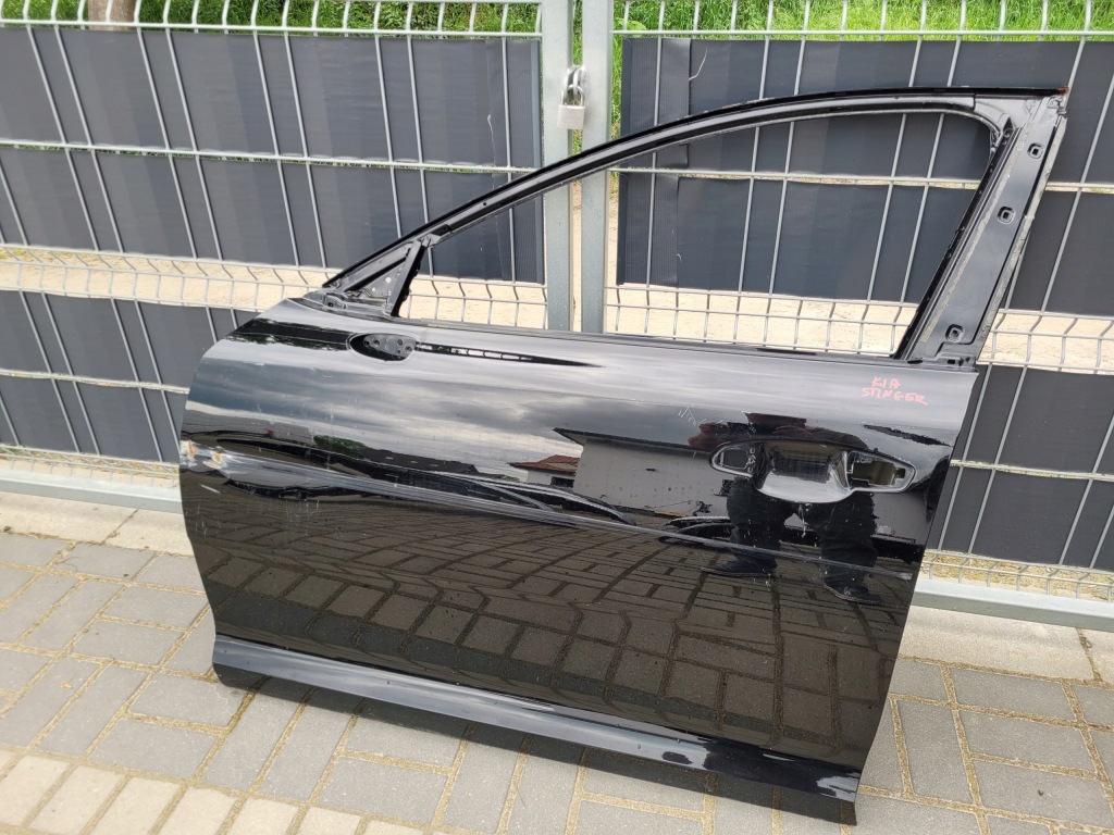 фото №1, Kia stinger - дверь левый перед