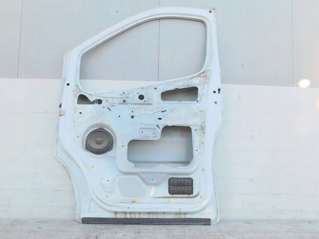 фото №7, Vivaro trafic 1.9 dci 04r дверь правое перед белый