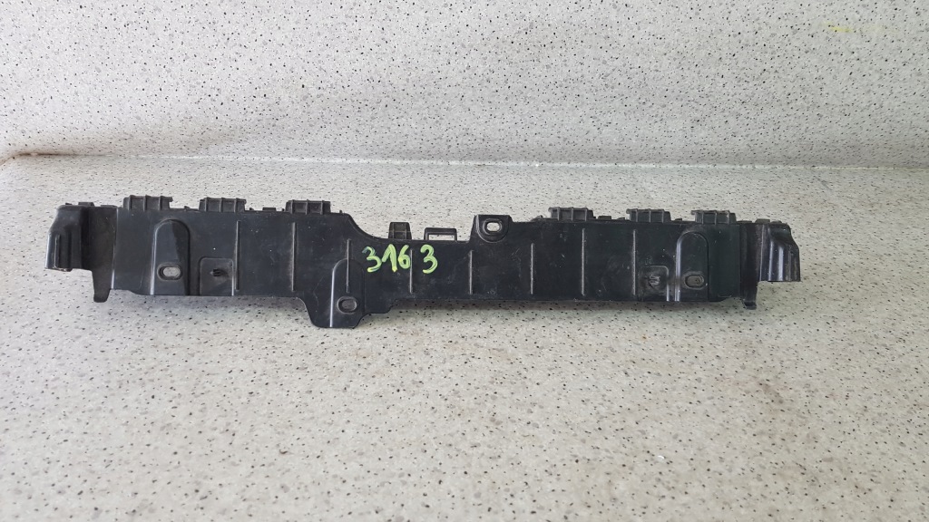 фото №1, Renault clio iv 4 направляющая бампера средний задняя 3163