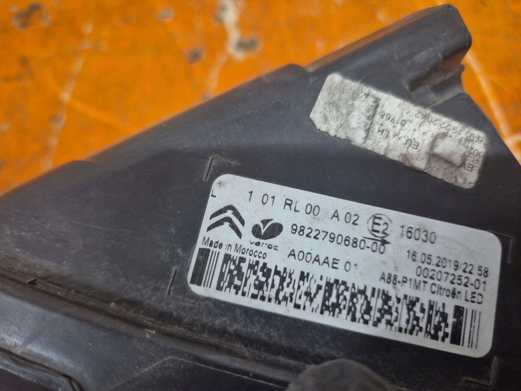 фото №12, Citroen c3 aircross 17- лампа drl левая перед противотуманная фара левый 982279068000