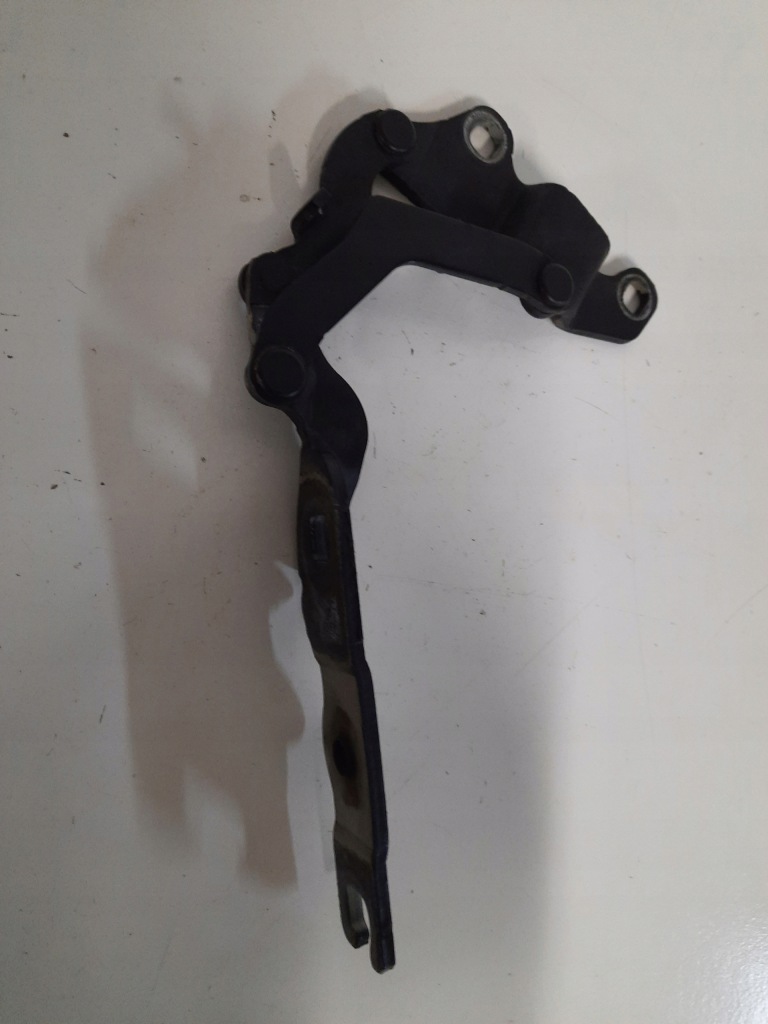 фото №3, Петля капот правий bmw 1 e87