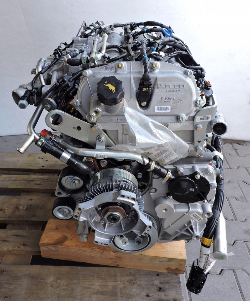 фото №1, Двигатель 3.0 e6 mitsubishi fuso canter 4p10-f15405