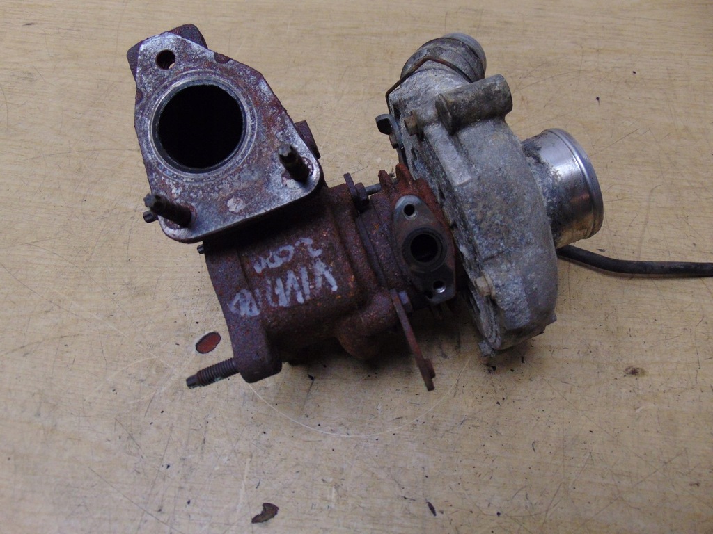 фото №8, Турбонагнітач турбіна vivaro trafic 2.0 dci h8200466021