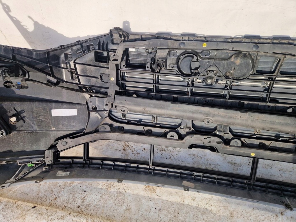 фото №10, Бампер перед передний audi e-tron 4ke etron 4ke807437e