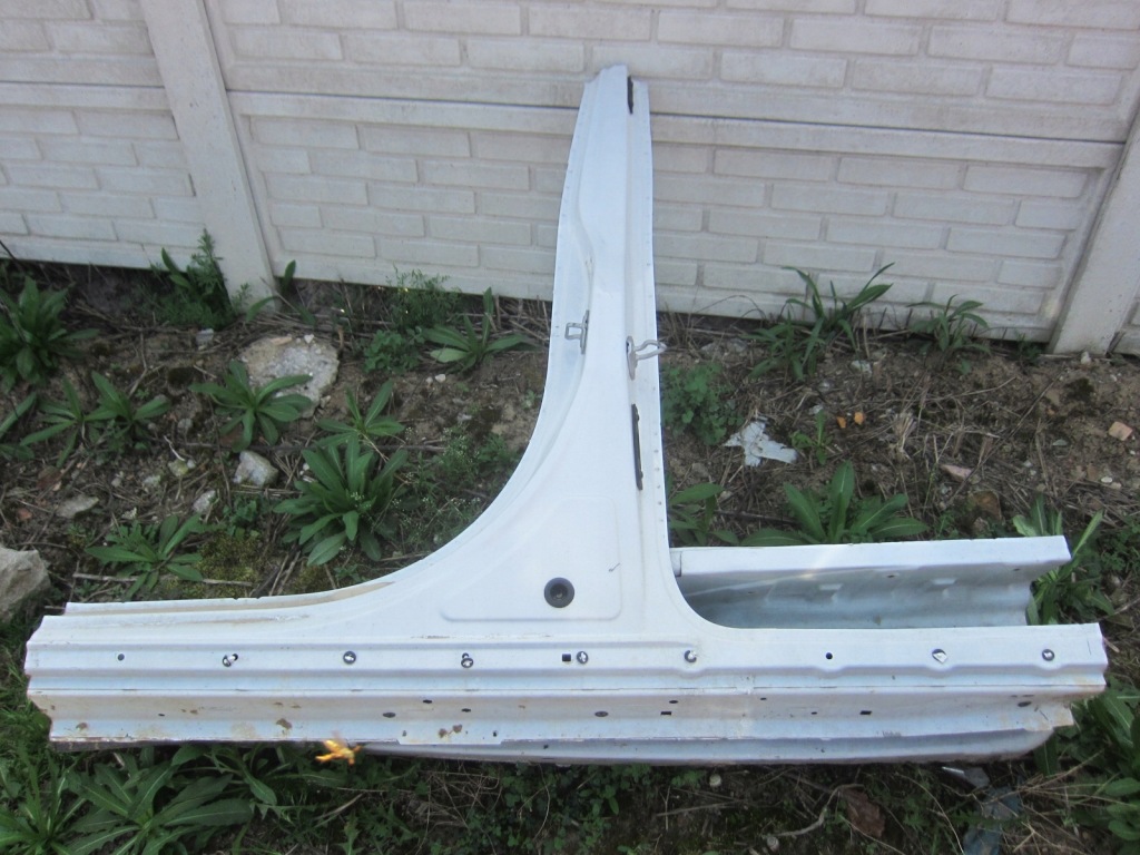 фото №1, Chrysler pacifica 2017r блок двигуна середній b поріг лівий обшивка поріг lewego