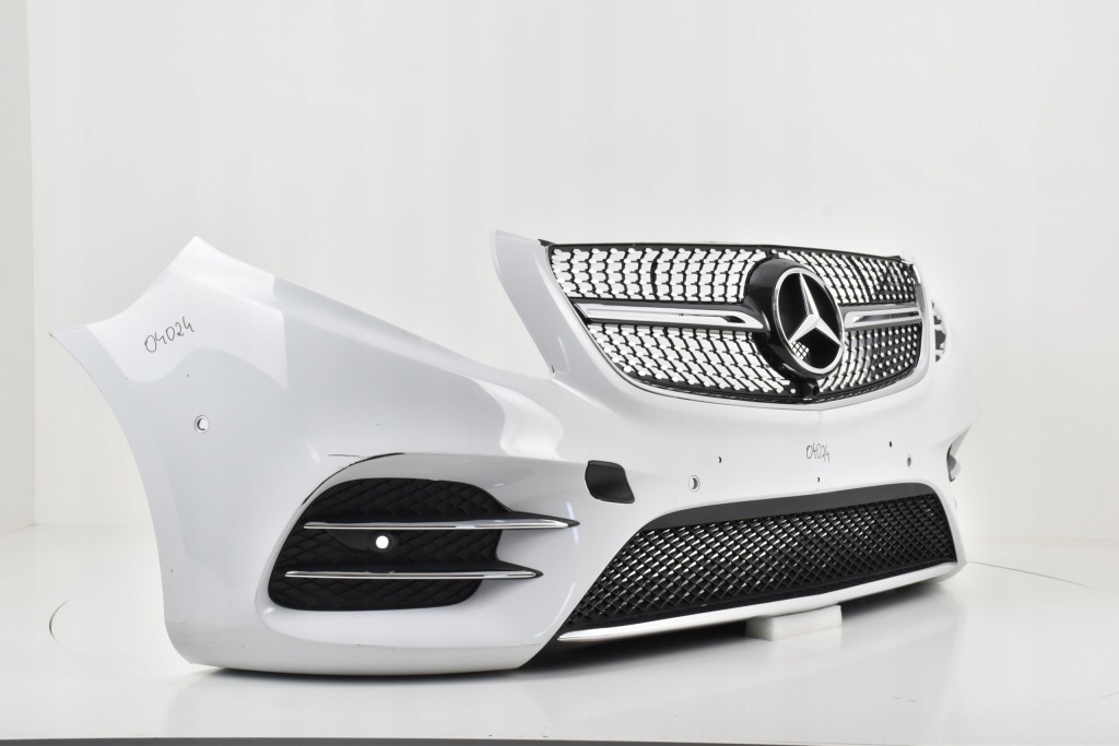 Купити Mercedes v-klasa w447 447 amg line 2015-2019 бампер передній