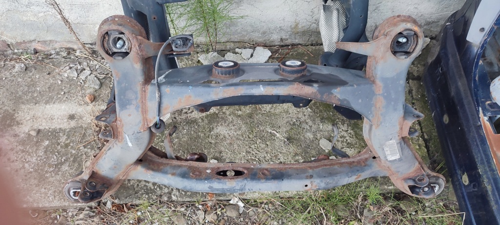 фото №1, Mercedes clk w208 подрамник подрамник задняя