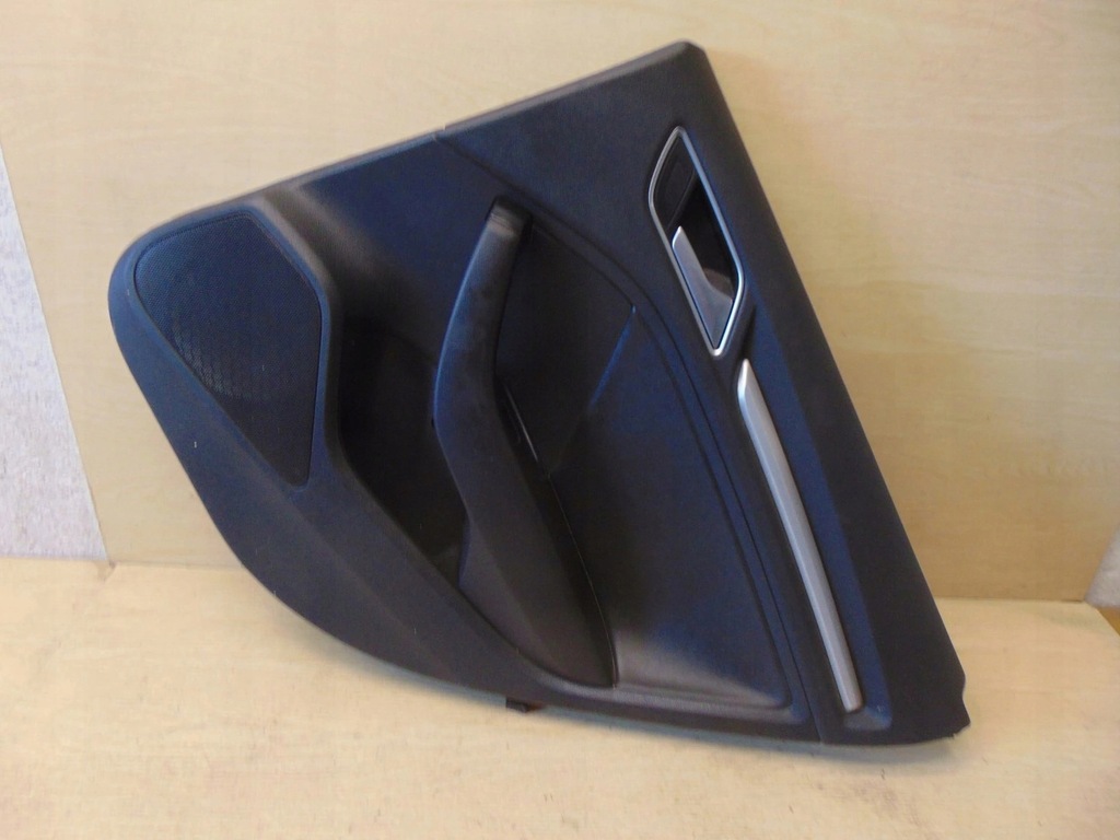 фото №1, Обивка обшивка дверь правый задняя audi a3 8v 5d