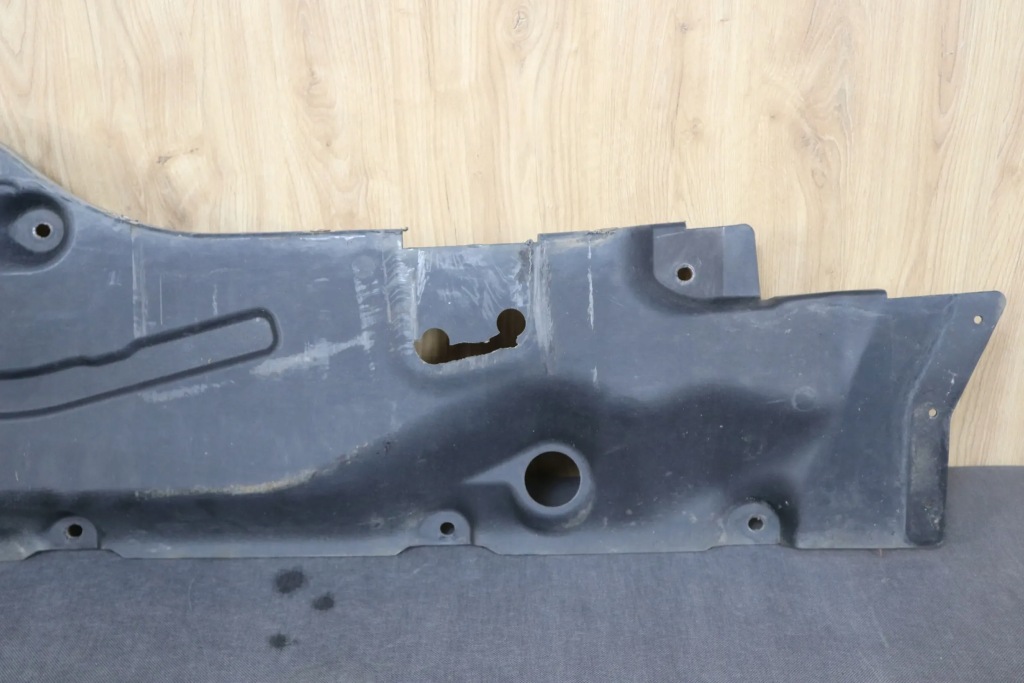 Mercedes w164 рестайлинг  защита пол накладка кузов подвеска левая Оригинал