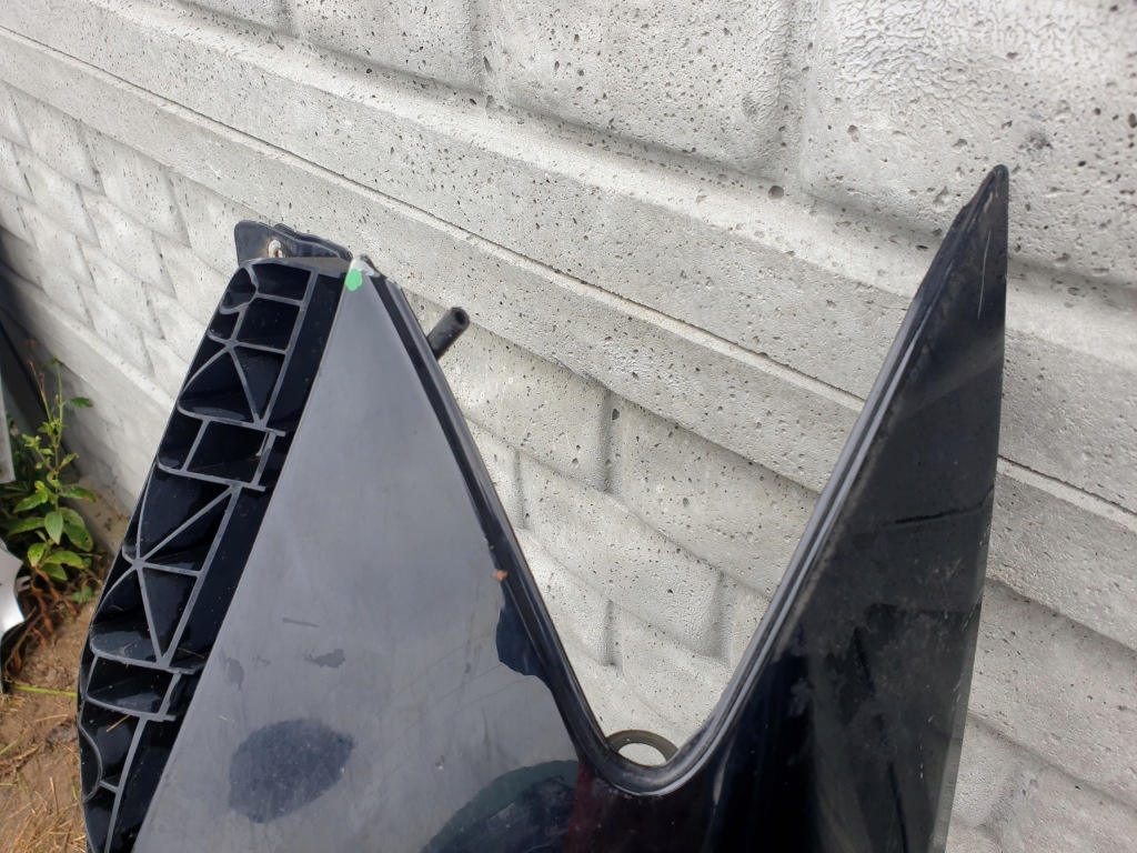 Крыло  левое  lexus is 2 is220 is250 is350 05-09 в Украине