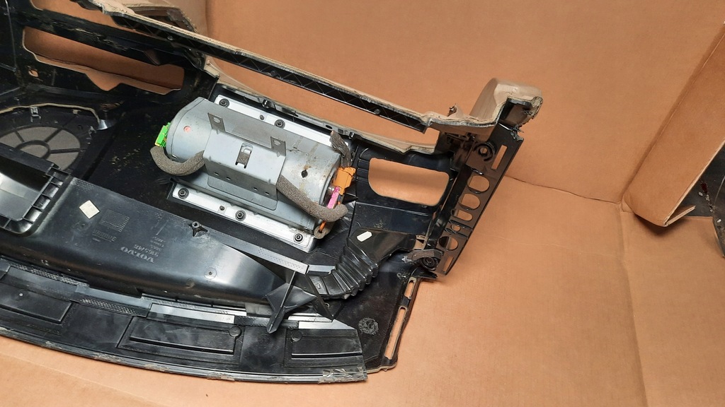 фото №15, Панель приладів приладова консоль volvo xc70 00-04r