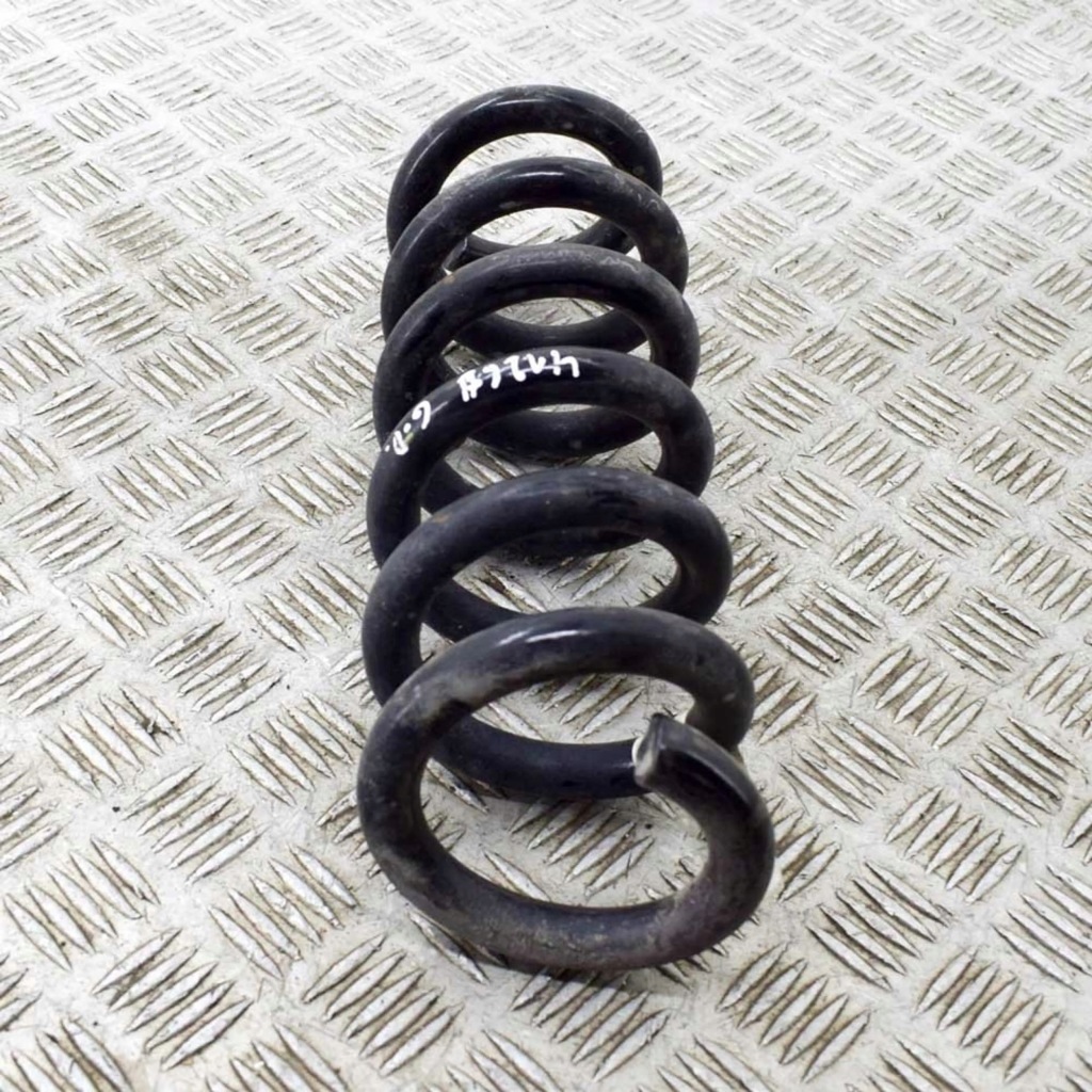 фото №1, Ford mustang mach-e 2022 правая сторона пружина задняя