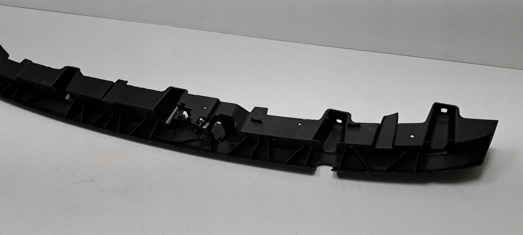 фото №8, Audi q7 напрямна бампер задня 4m0807458