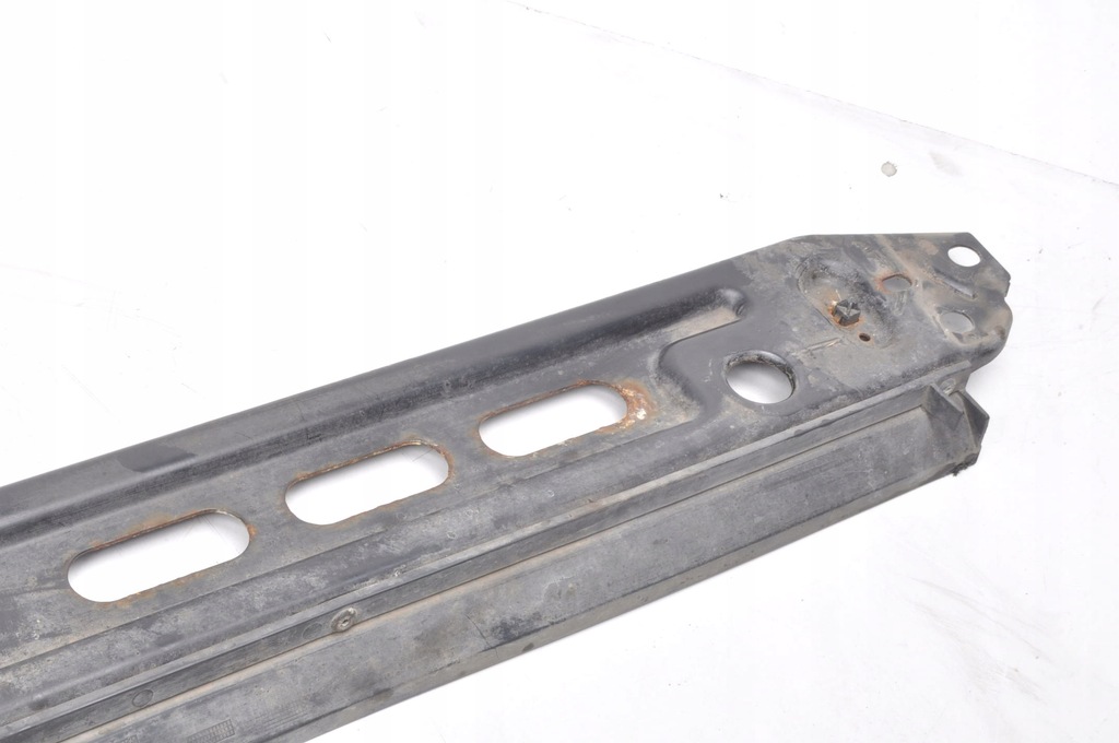 фото №8, Volvo xc60 i v70 iii s80 ii нижня балка радіатор 31265124