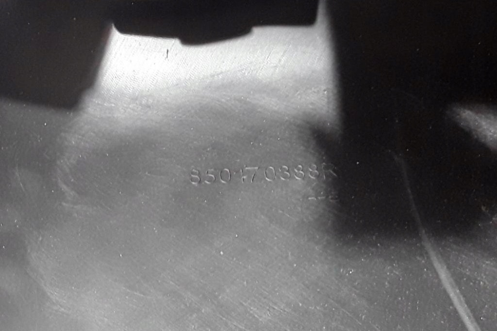 Купити Лівий róg заднього бампера renault trafic iii фургон fg_ 850170388r