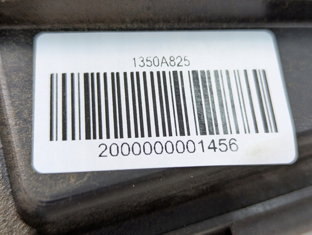 Купити Комплект радіатор кондиціонер woda вентилятор mitsubishi outlander 1350a825