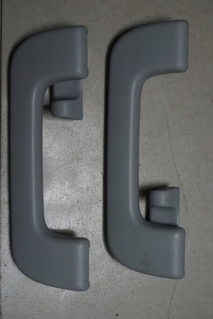 фото №1, Audi a3 s3 8v ручка потолочный задняя 8v0857607a