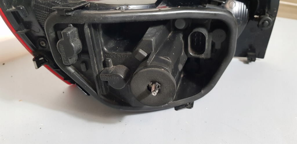 фото №9, Seat ibiza iv лампа правая задняя задняя hb 6j4945096k 6j4945112h