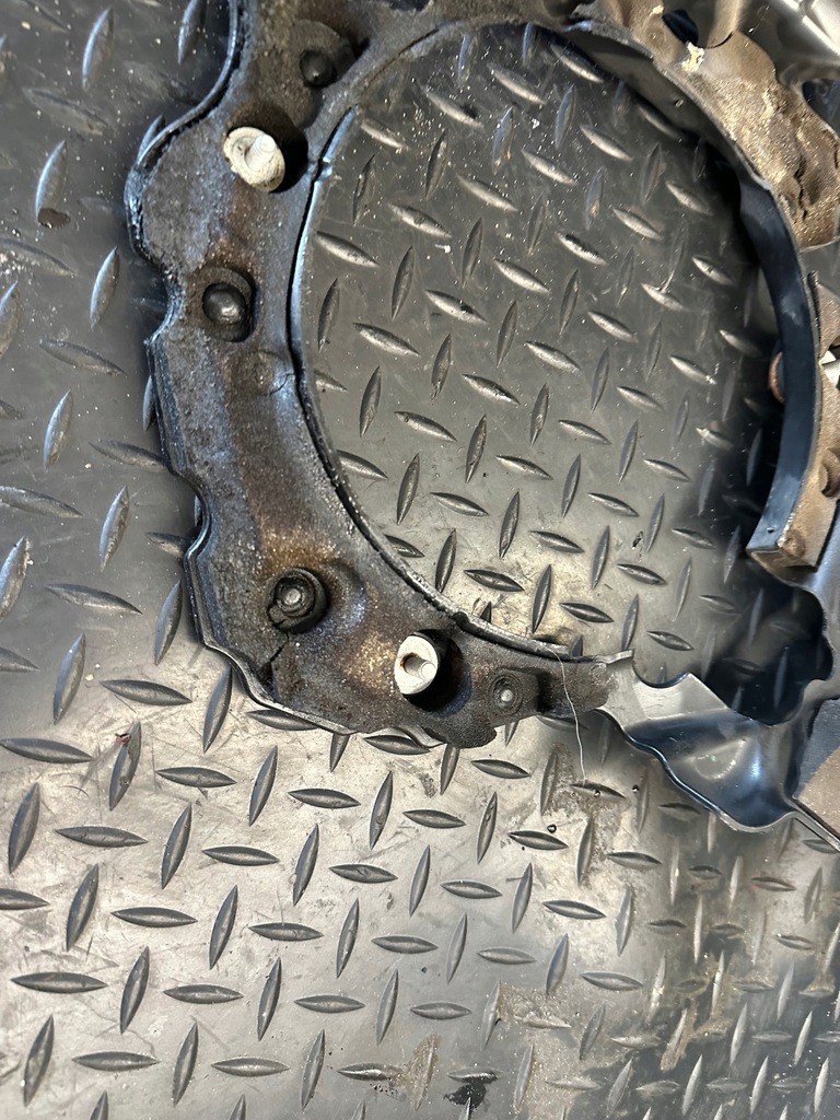 фото №7, Захист шумоізоляція блок audi a8 d4 4.2 tdi cds 057103926c