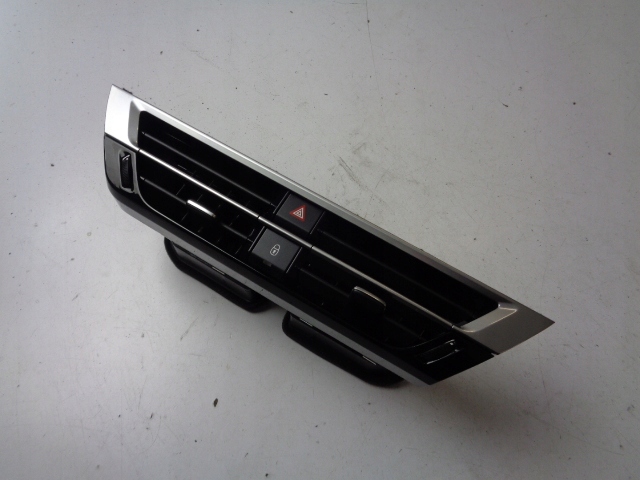 фото №1, Решётки обдув citroen c4 iii 2020-