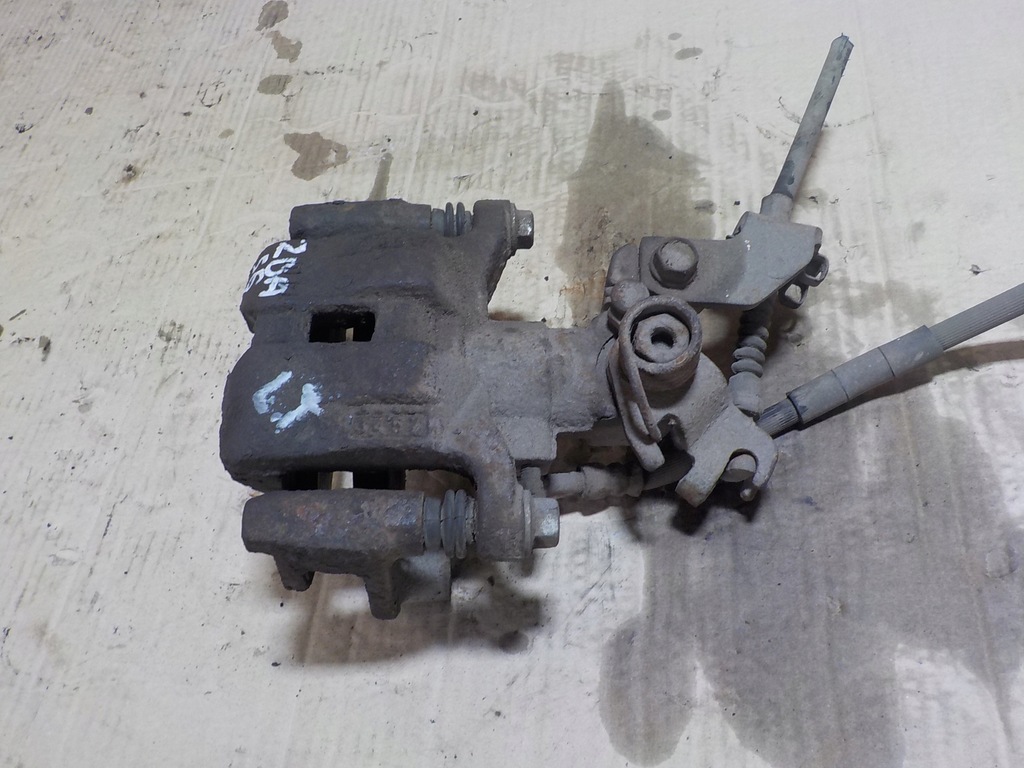 фото №4, Mazda 6 суппорт левый задняя 2.0 citd