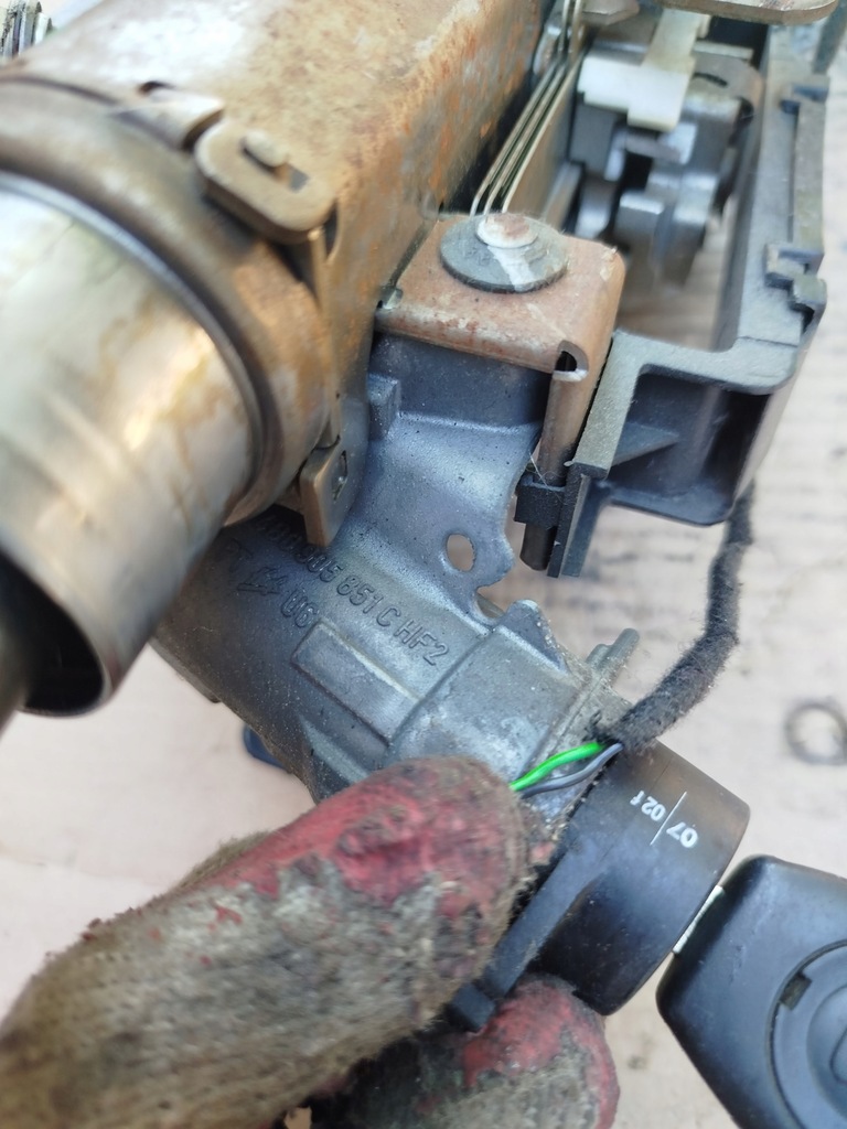 фото №6, Колонка рулевая замок зажигания seat ibiza iii 6q1019801h